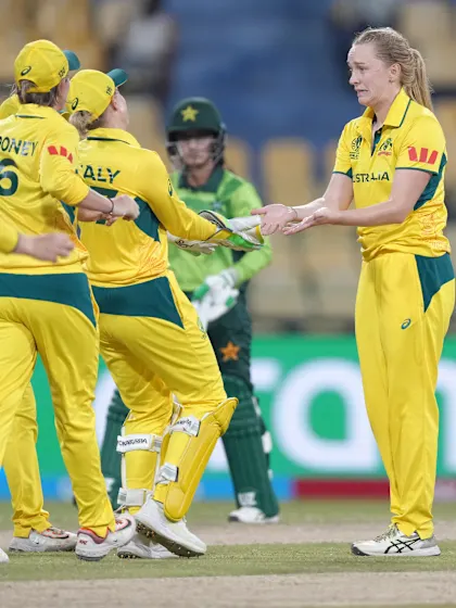 Nawaz edges one to the keeper off Garth | CWC25