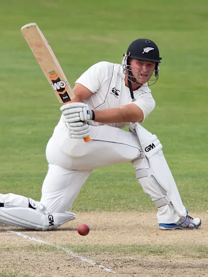 Vettori, Guptill to miss tour of Bangladesh