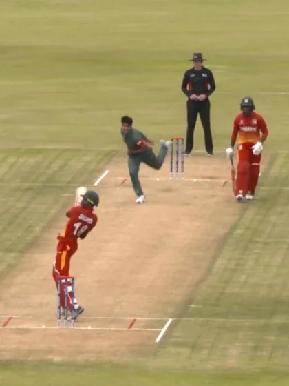ICC U19 CWC: BAN v ZIM – Shumba slashes a six over third man