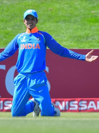 Shubman Gill takes a stunner to dismiss Hassan Khan