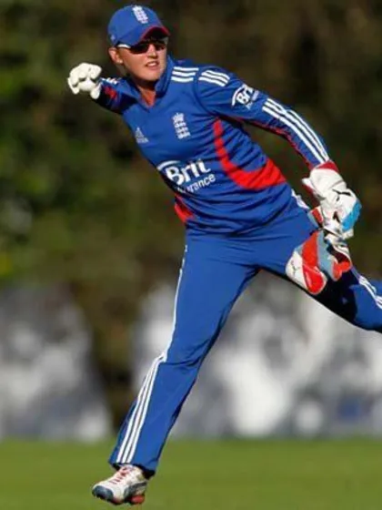 Sarah Taylor wins ICC Women’s T20I Cricketer of the Year 2012