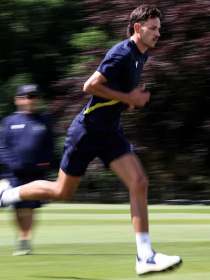 Jansen plots Australian assault with legend in Proteas' corner