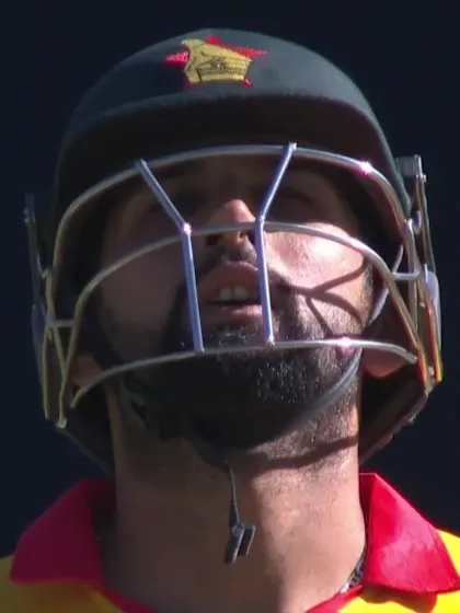 Logo of Dangerman Sikandar Raza is gone for a duck | T20WC 2022