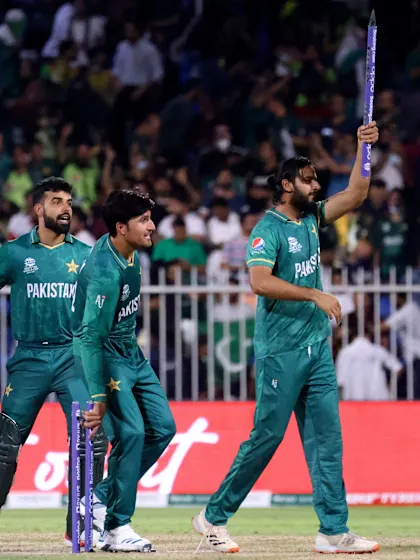 Day 10 Talking Points: West Indies in trouble, Pakistan make it two in two