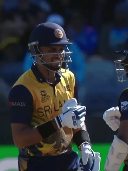 SIX: Kusal Mendis smashes a second six in two balls | T20WC 2022