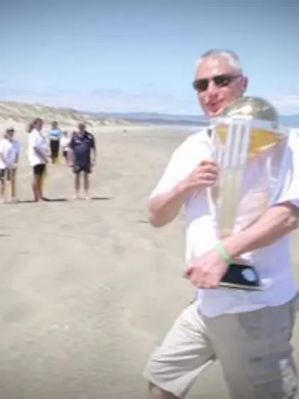 New Zealand Trophy Tour: Ninety Mile Beach