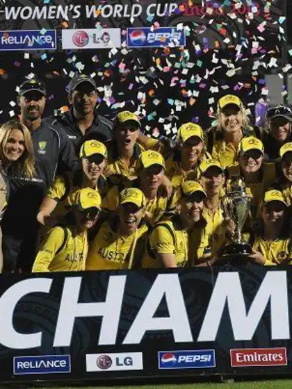 Australia’s female cricketers to receive landmark contracts