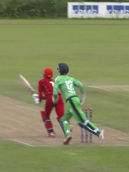 U19 CWC Europe Q: Den v Ire – Ireland's Mitchell Thompson returns 4/30