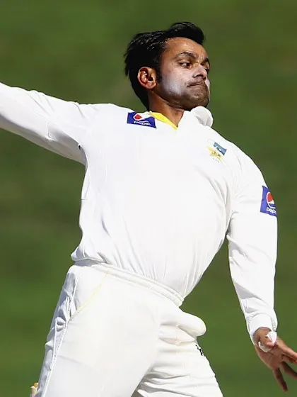 Hafeez allowed to resume bowling in international cricket