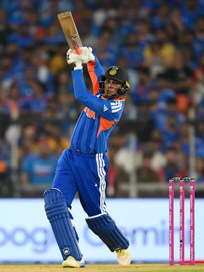 Perfect connection from Abhishek | Final | T20WC 2026