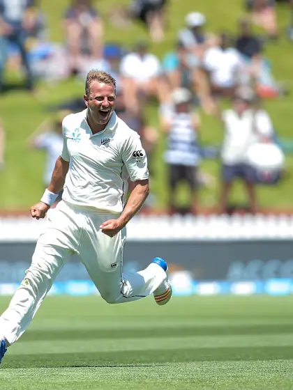 Wagner joins select group of New Zealand bowlers