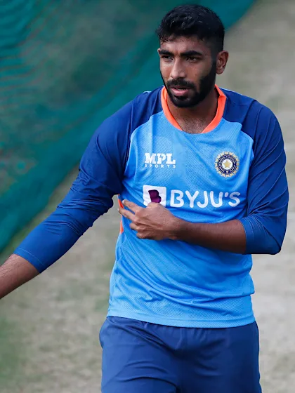 Injured India quick replaced in late squad shuffle