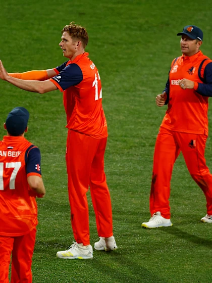 Netherlands win a final-over thriller against the UAE