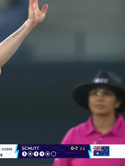 Logo of Sadaf Shamas - Wicket - Australia vs Pakistan