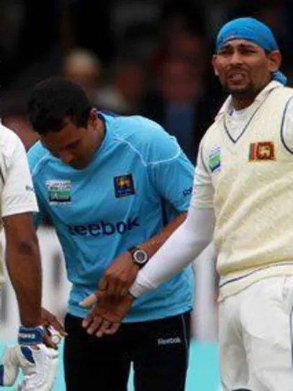 Dilshan's thumb injury casts shadow