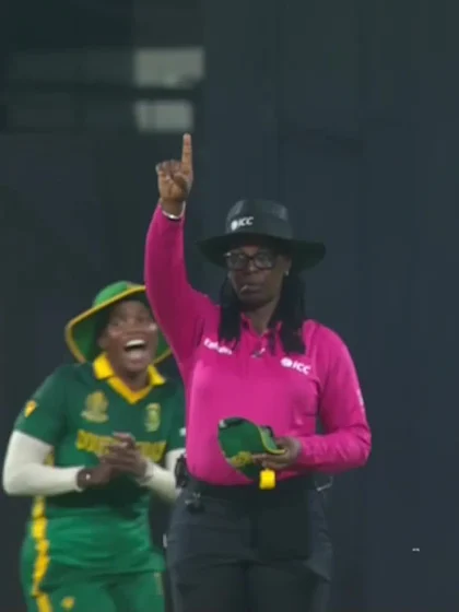 Charlie Dean - Wicket - England Women vs South Africa Women