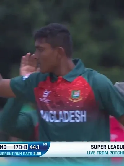 ICC U19 CWC: IND v BAN – Ankolekar chops Avishek onto his stumps