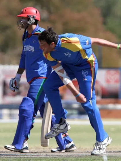 Jason Davidson’s bowling action found to be illegal