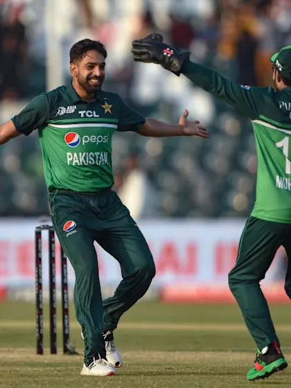 Pakistan cruise to victory in Super Four opener against Bangladesh