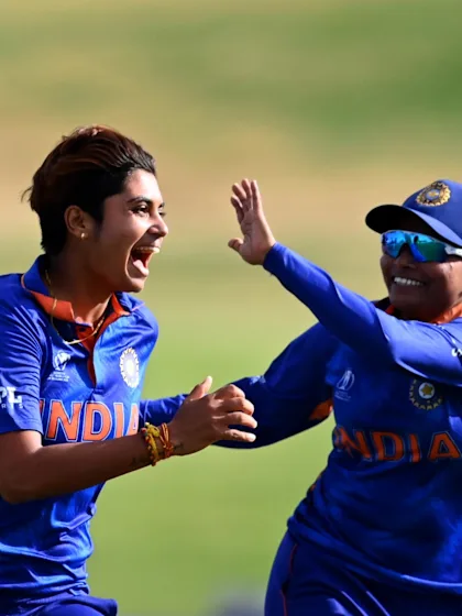 Logo of WICKET: Wyatt pulls out of the shot too late