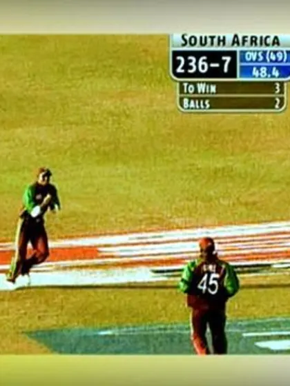 South Africa snatch win