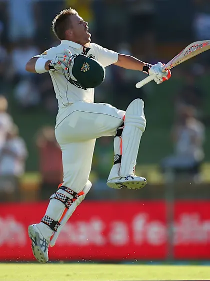 Warner rewrites records as Australia dominates 