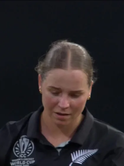 Sophie Molineux - Wicket - Australia Women vs New Zealand Women