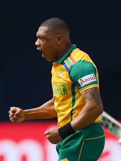 Baartman claims wicket with first ball in T20 World Cup