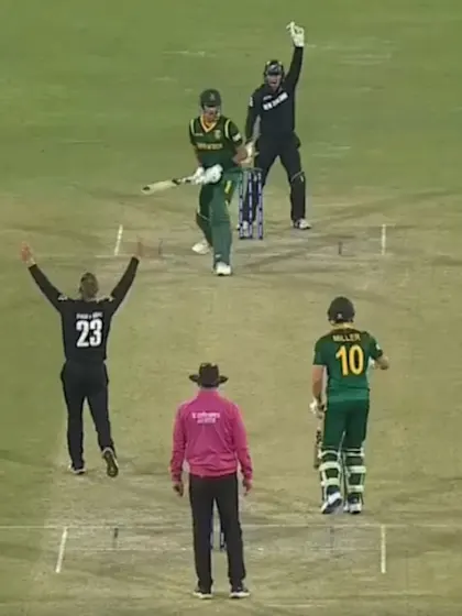 New Zealand tear into the South Africa tail | SA v NZ | Champions Trophy 2025