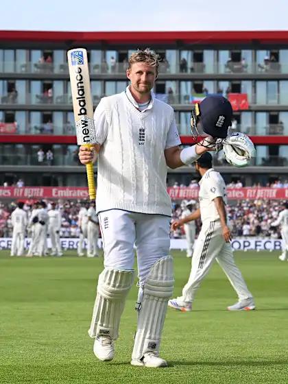 Majestic Root seizes the initiative in Manchester
