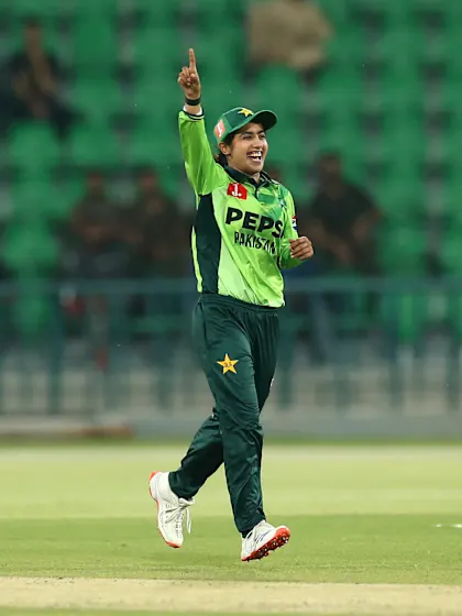 Sundhu stars in Pakistan's win over Proteas ahead of CWC25