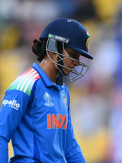 Mandhana goes, Sri Lanka strike early | CWC25