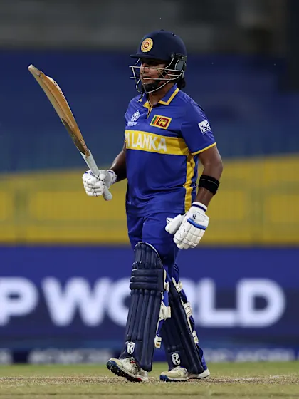 Athapaththu returns to bat after CWC25 injury scare