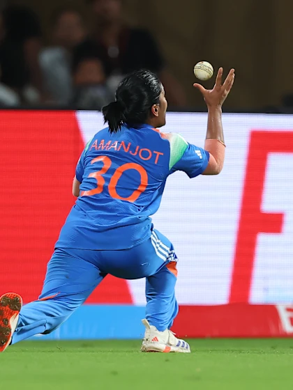 Amanjot's juggling catch removes Wolvaardt | CWC25 