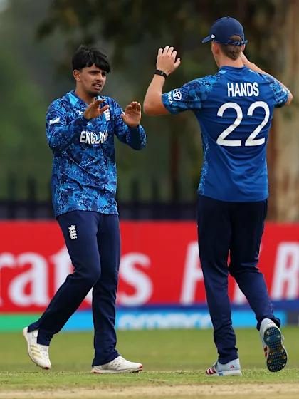 Farhan Ahmed knocks over Kian Blignaut with a peach | U19 CWC 2016