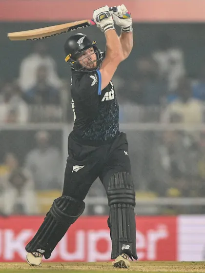 A switch-hit surprise from Phillips | T20WC 2026 Warm-up