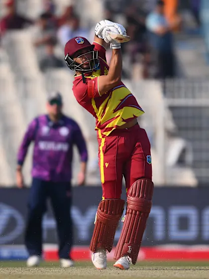 King drives it over the top | T20WC 2026