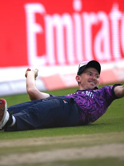 McMullen unreal catch to dismiss Hetmyer | T20WC 2026