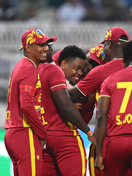 One-handed screamer from Hetmyer | T20WC 2026