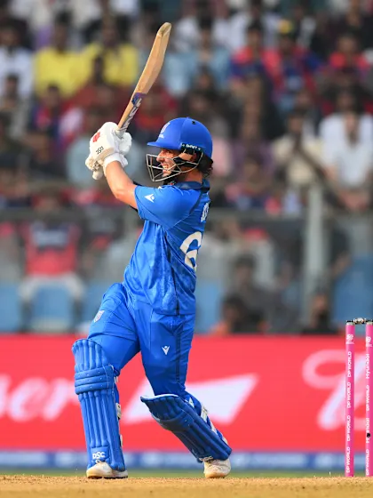 Justin Mosca wastes no time going big | T20WC 2026