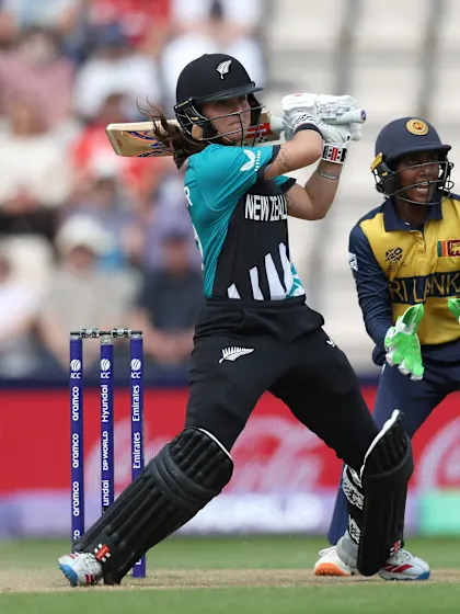 Melie picks the gap beautifully | Women's T20WC 2026