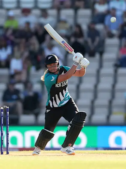 LIVE: New Zealand in trouble as captain Kerr exits
