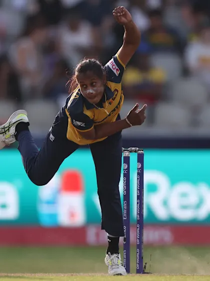 Nilakshika's bullseye strike | Women's T20WC 2026