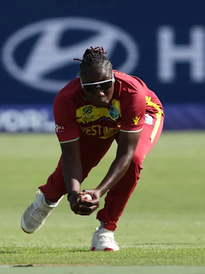 Stafanie Taylor’s diving catch ends Amy Hunter’s stay | Women's T20WC 2026
