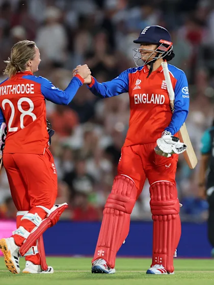 NEW ZEALAND MISS OUT ON SEMI-FINALS AS ENGLAND GO UNBEATEN