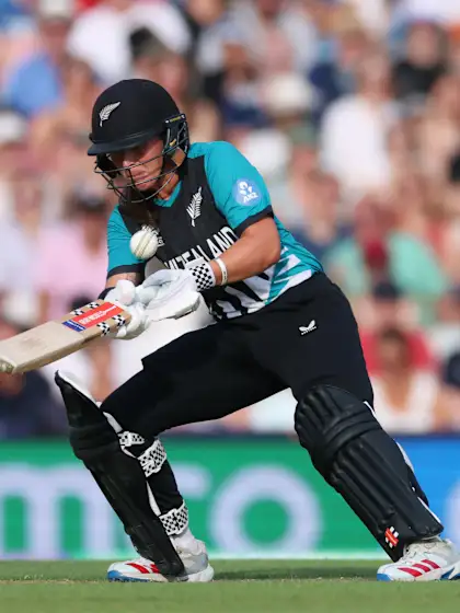 Melie Kerr gets inventive | Women's T20WC 2026