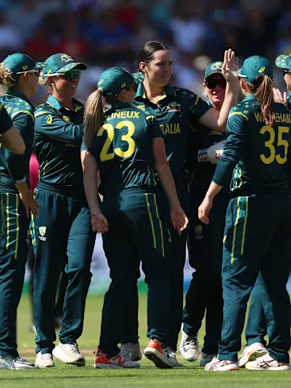 Lucy Hamilton provides the first breakthrough | Women's T20WC 2026