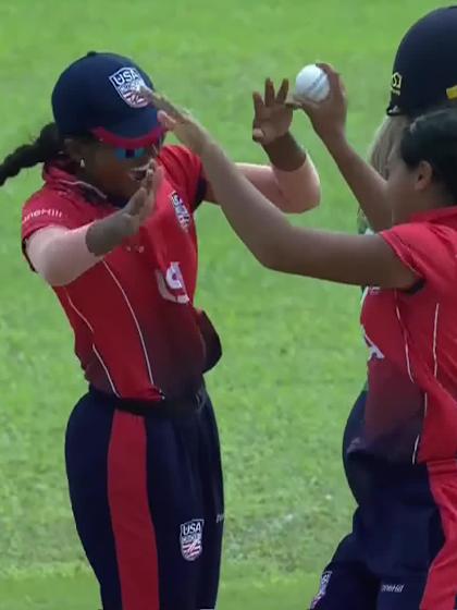 R Lowe with a Batting vs USA Women Under-19