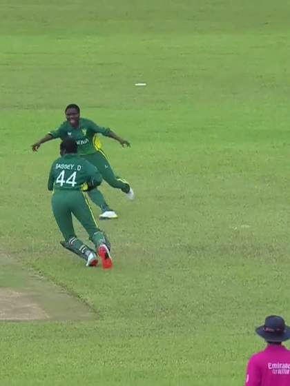 T Wakelin with a Run vs Nigeria Women Under-19