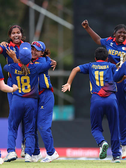 Seemana KC gets past Barbour-Smith's defence | U19WC 2025